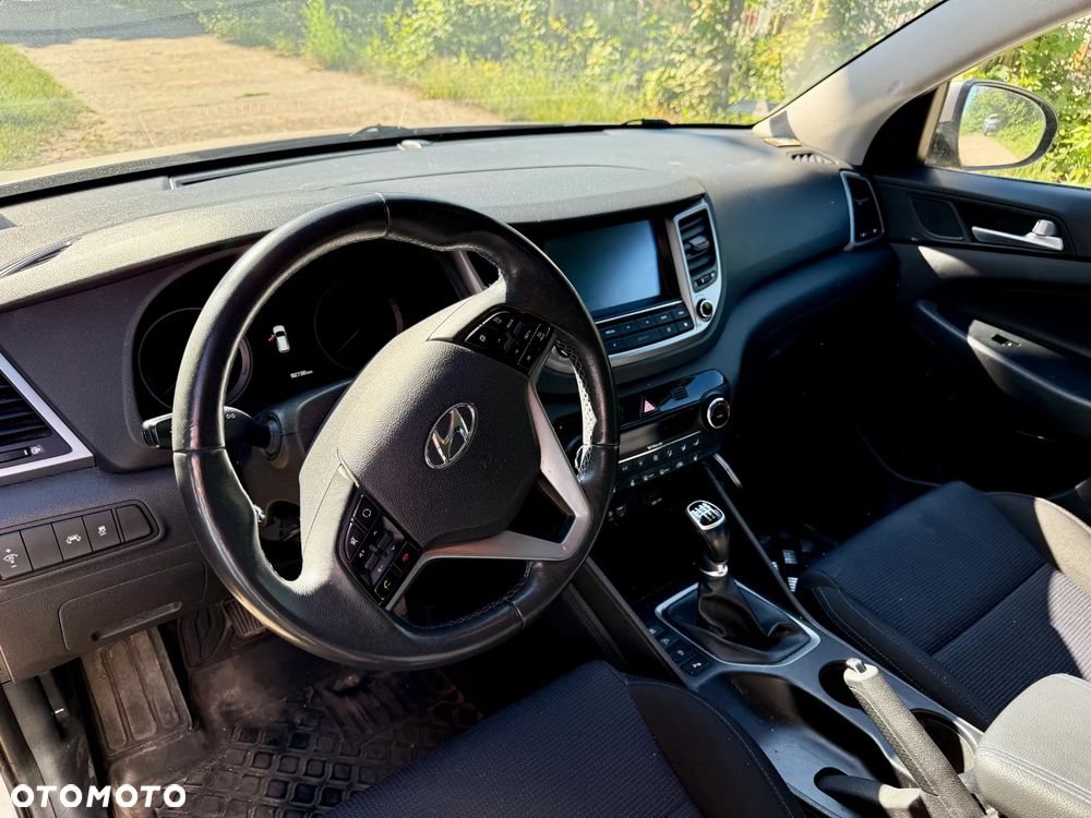 Hyundai Tucson 2.0 CRDI BlueDrive Comfort 2WD - 6