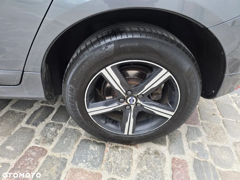 Volvo XC 60 D4 Drive-E R-Design Kinetic - 15