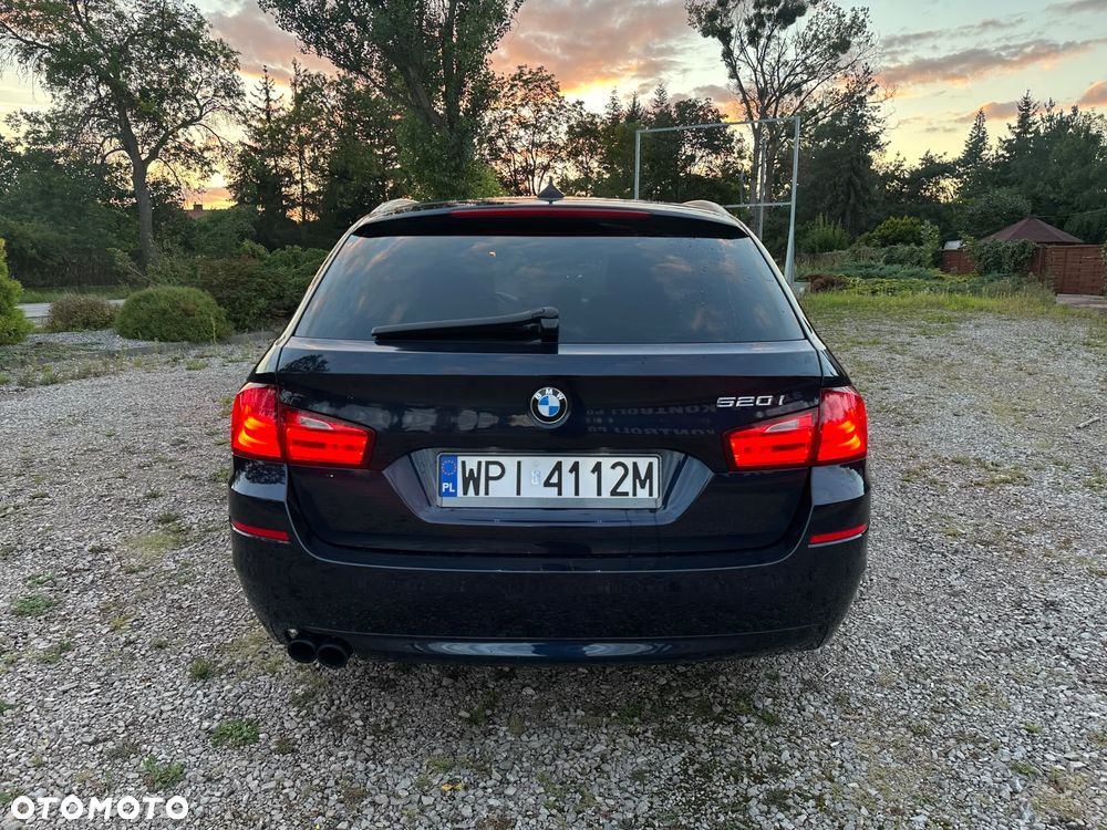 BMW Seria 5 520i Luxury Line - 5