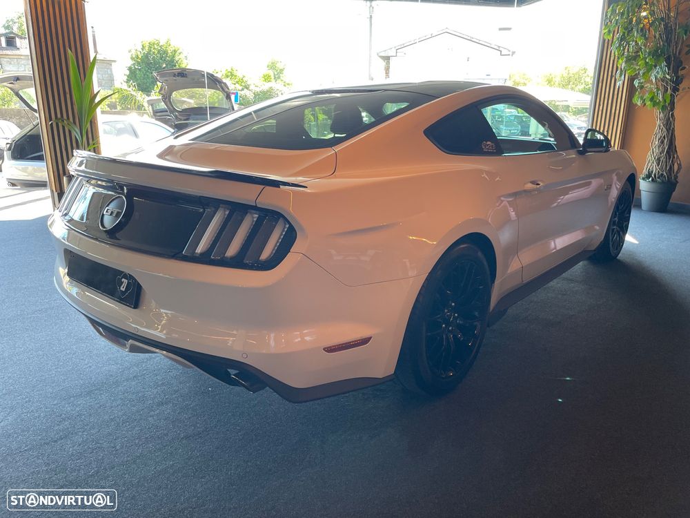 Ford Mustang 5.0 Ti-VCT V8 Black Shadow Edition - 5