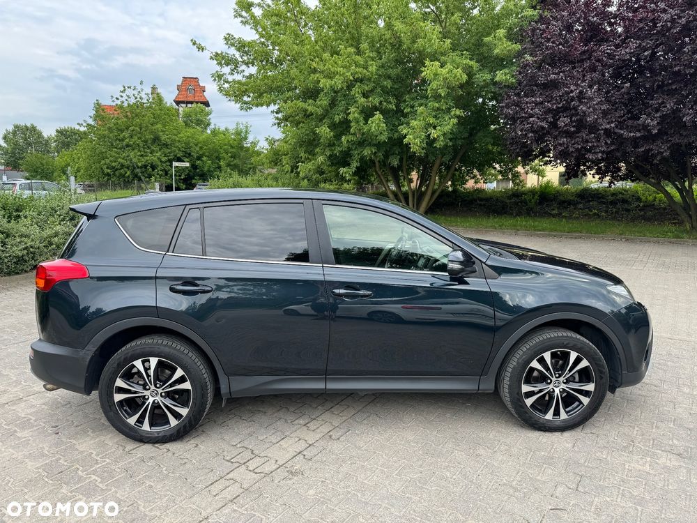 Toyota RAV4 - 7