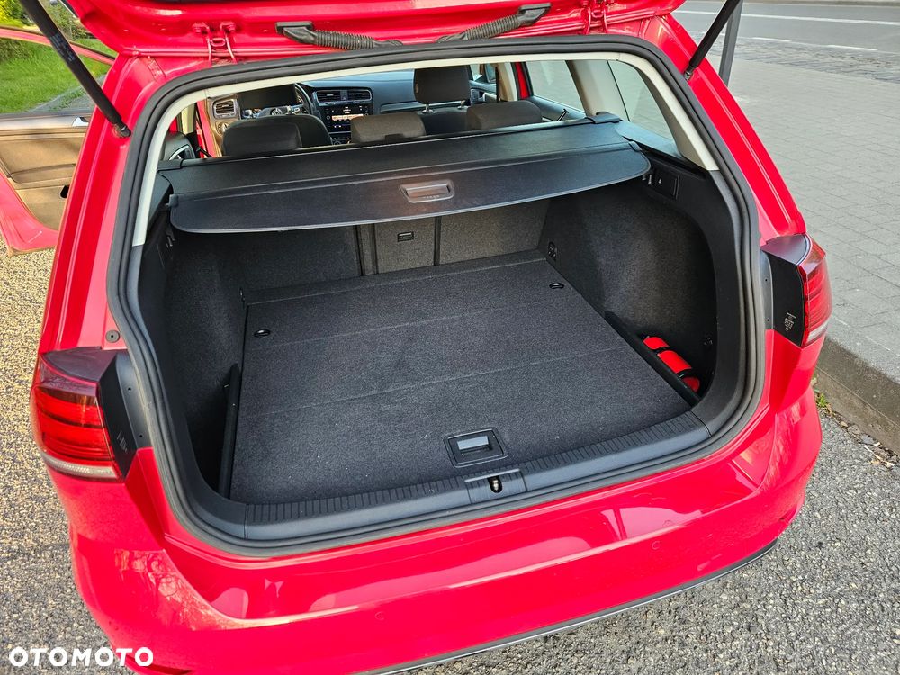 Volkswagen Golf 1.6 TDI SCR Trendline - 14