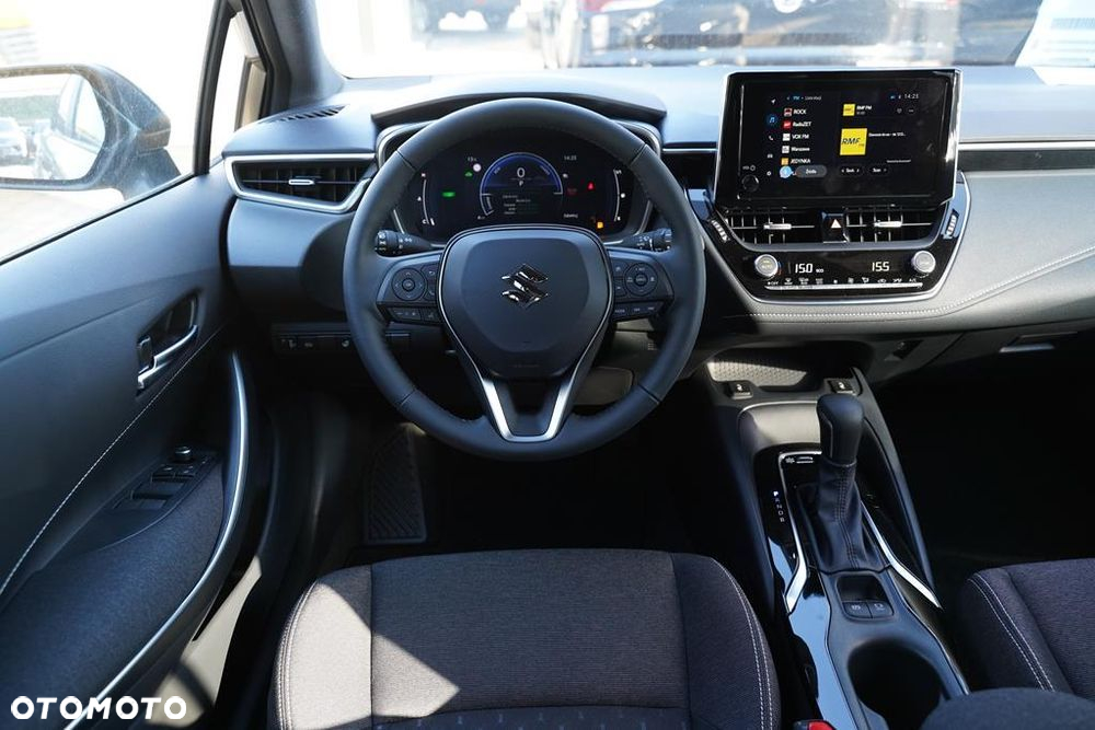 Suzuki Swace 1.8 Hybrid Premium Plus CVT - 6
