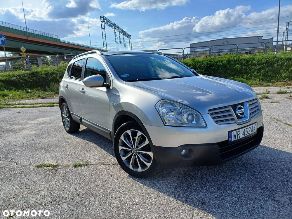 Nissan Qashqai - 2