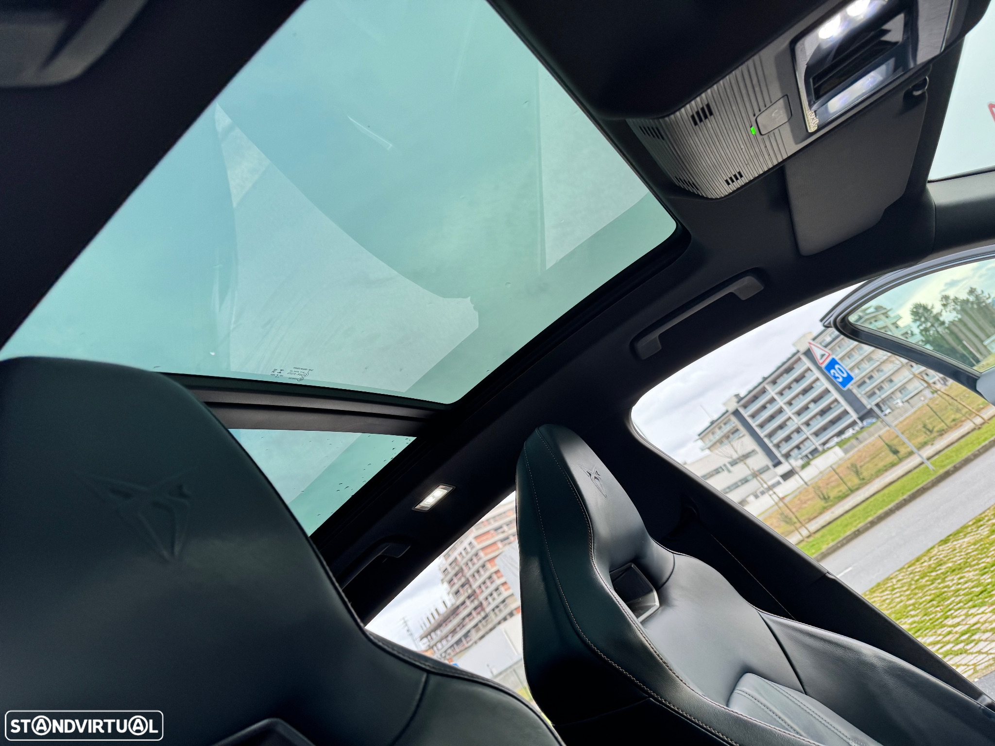 Cupra Formentor 1.4 e-Hybrid DSG VZ - 10