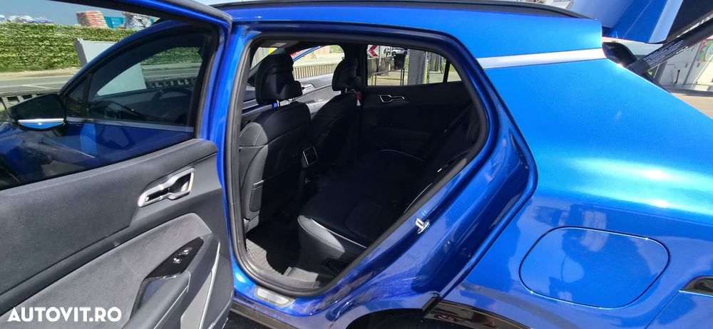 Kia Sportage 1.6 T-GDI HEV 6AT 4x4 GT Line - 6