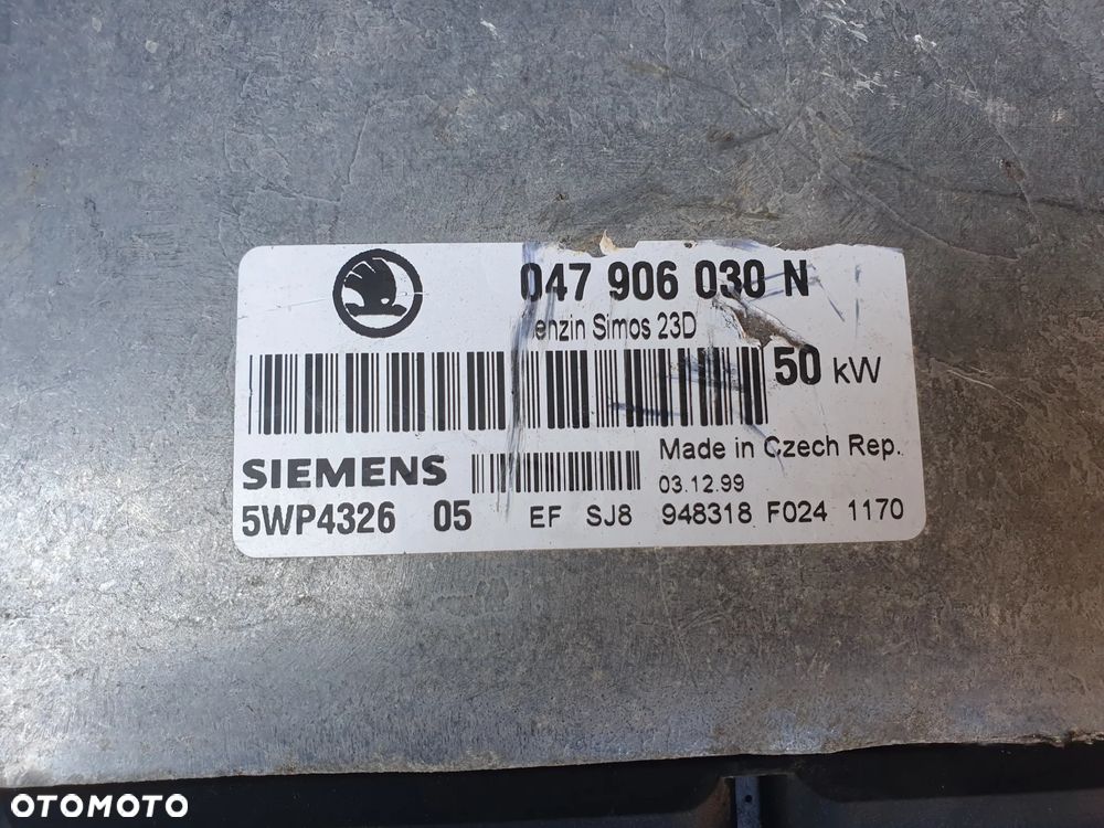 SKODA FELICIA 1.3 STEROWNIK SILNIKA 047906030N POSIADAM 3 SZT - 2