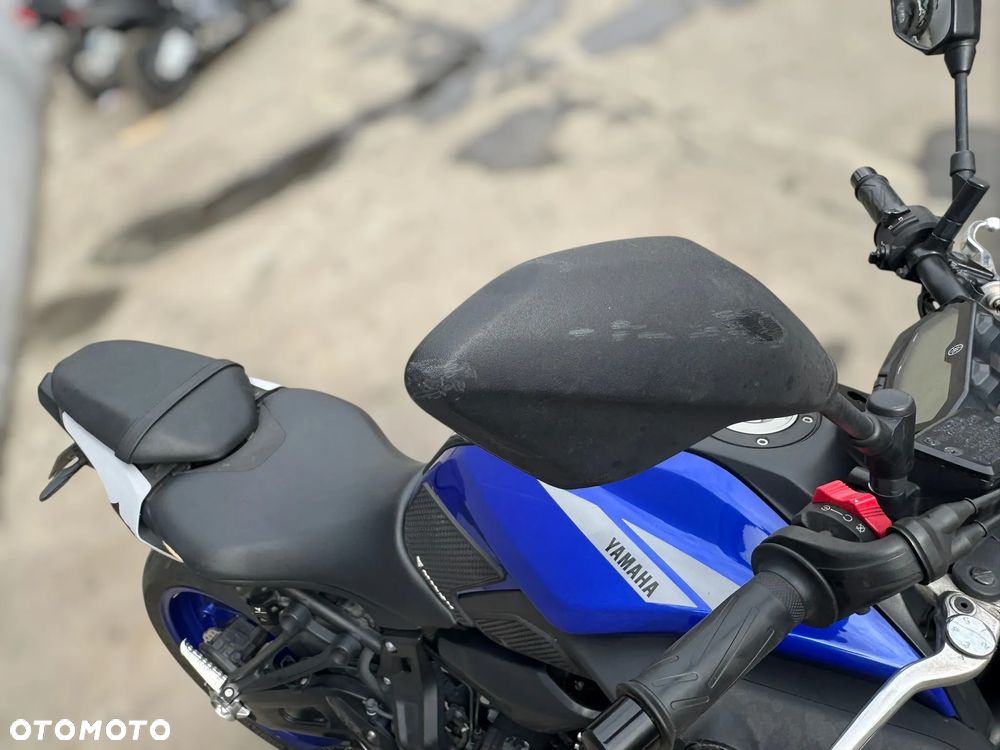 Yamaha MT - 15