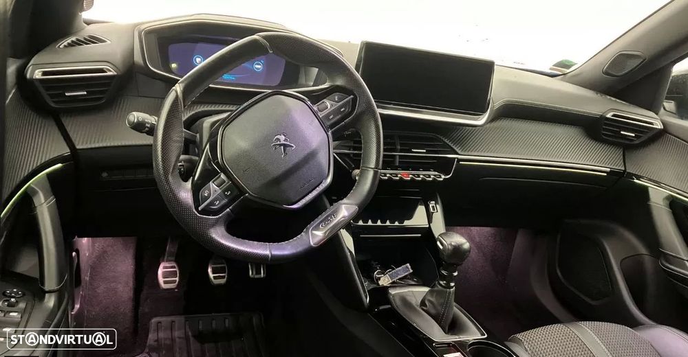 Peugeot 2008 - 6