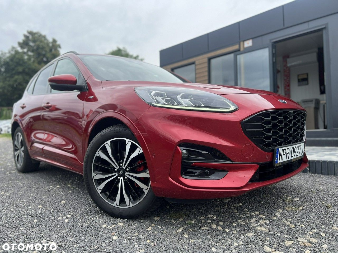 Ford Kuga 2.0 EcoBlue mHEV FWD ST-Line X - 2