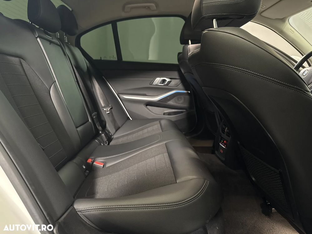 BMW Seria 3 - 13