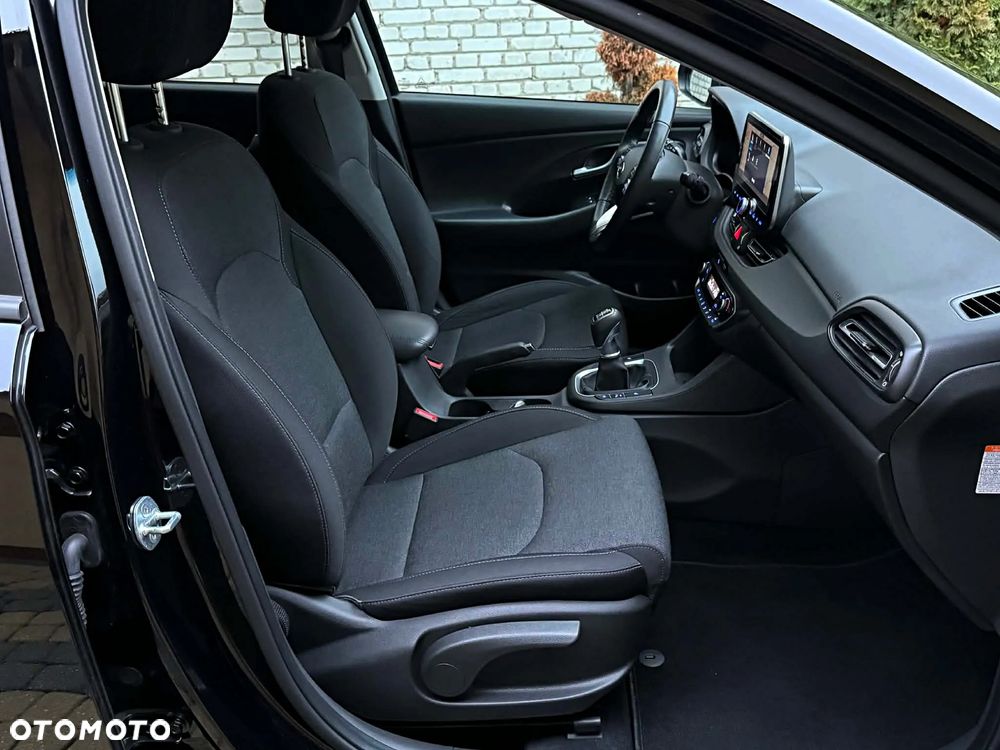 Hyundai i30 1.5 T-GDI 48V-Hybrid EDITION 30+ - 26