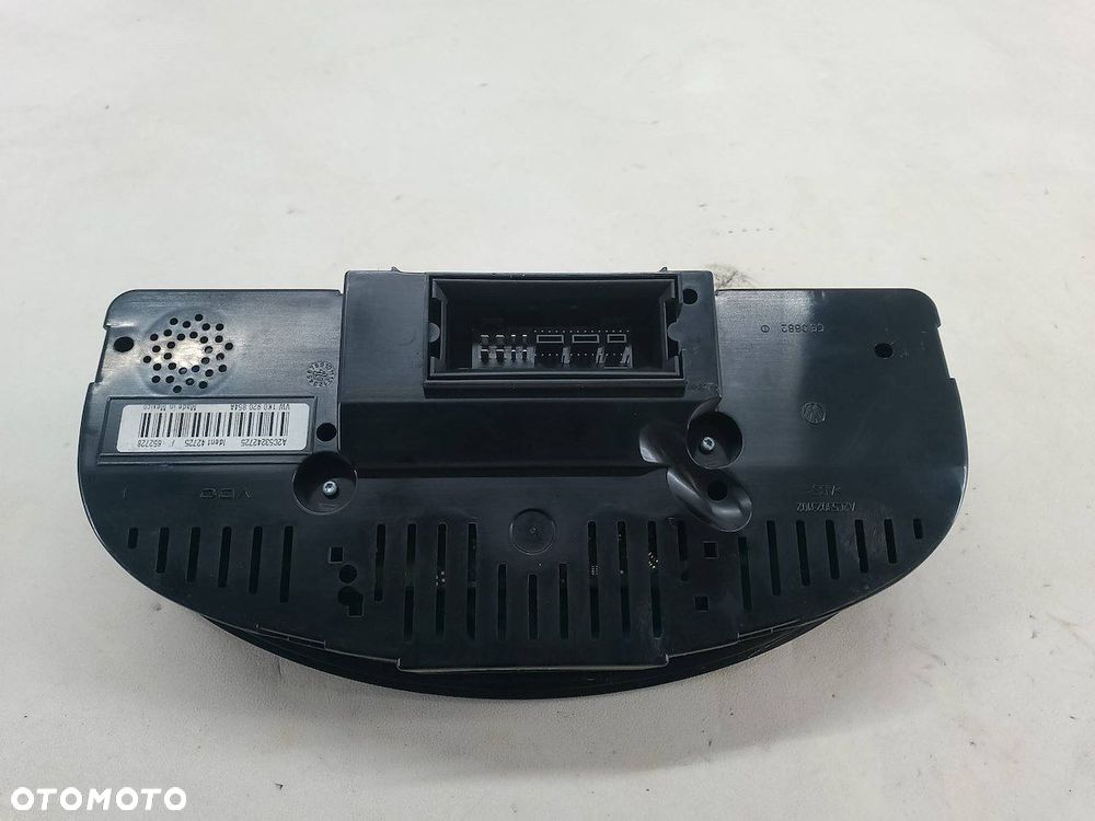 LICZNIK VW GOLF V 1K0920854A A2C53242725  VDO 1.6 8V - 4
