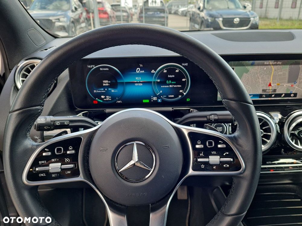Mercedes-Benz EQA 300 66.5kWh 4-Matic Progressive - 11