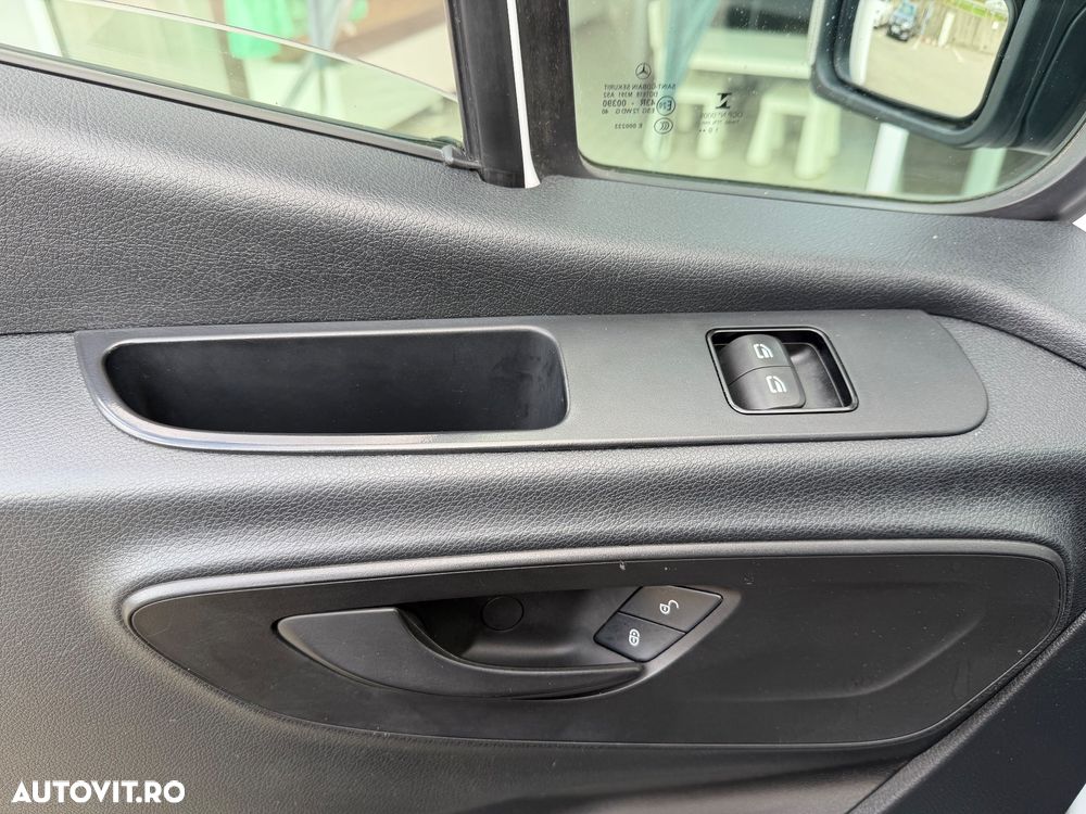 Mercedes-Benz Sprinter 906.235 Sasiu cabina dubla - 10