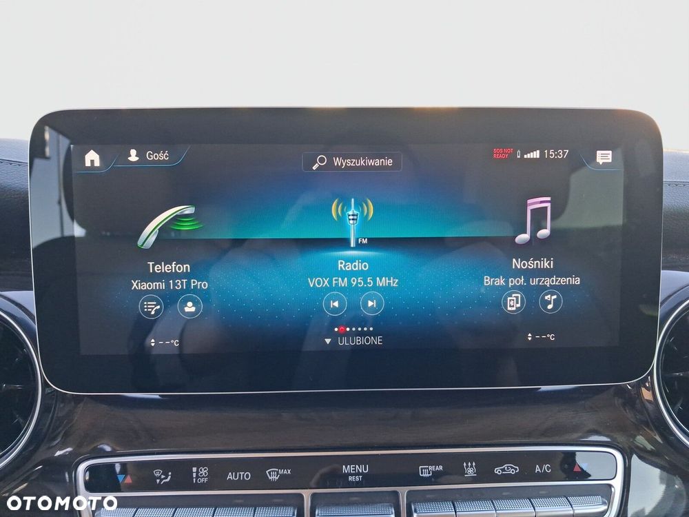 Mercedes-Benz Klasa V - 12