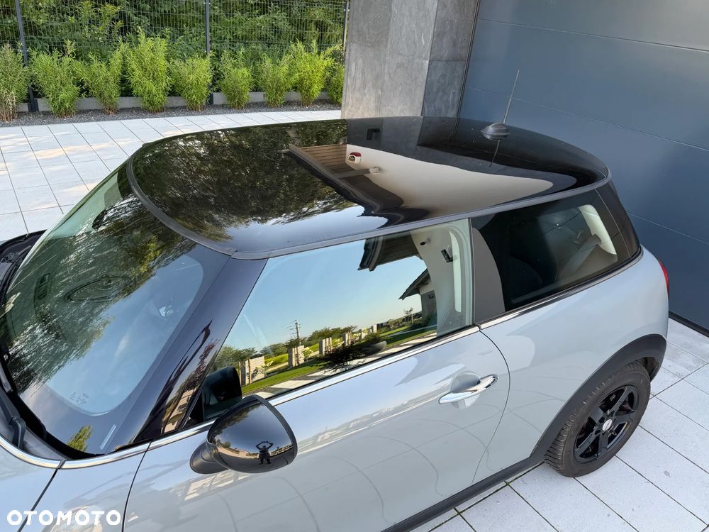 MINI Cooper Standard - 14