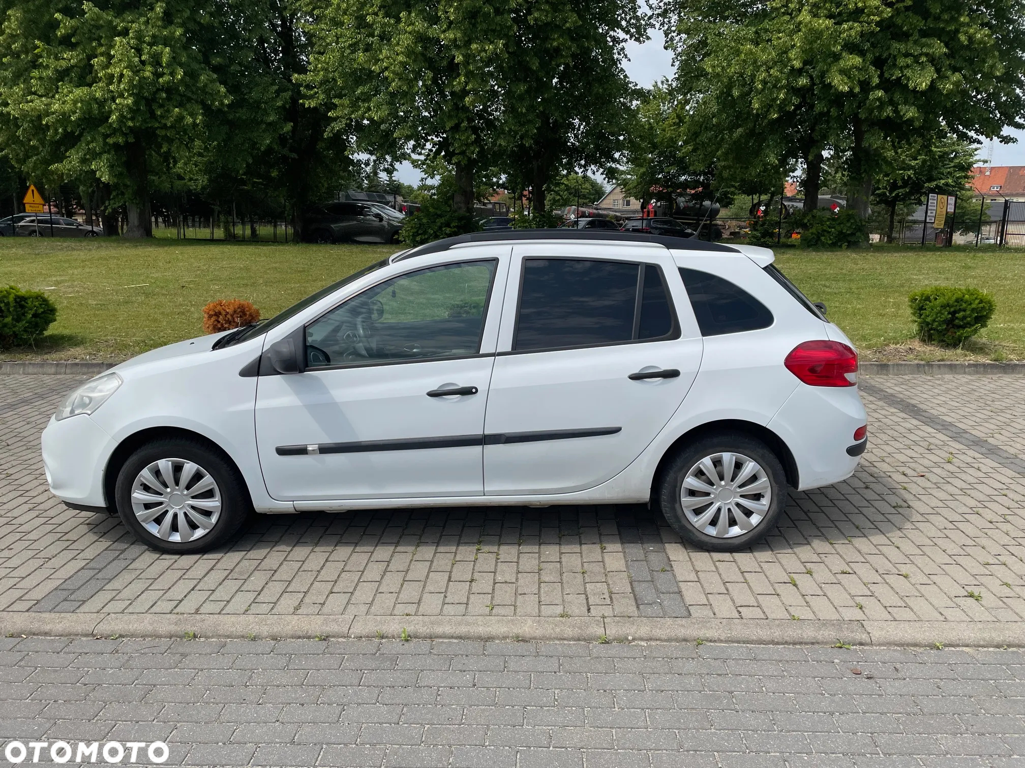 Renault Clio - 7