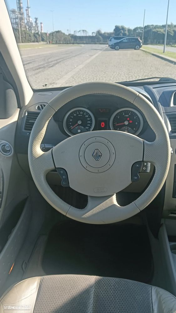 Renault Mégane Break 1.4 Dynamique - 13