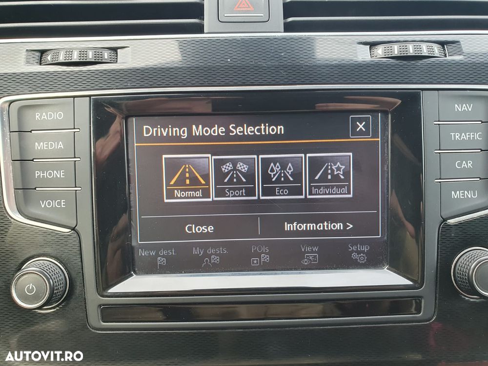 Volkswagen Golf GTI BlueMotion Technology DSG - 19