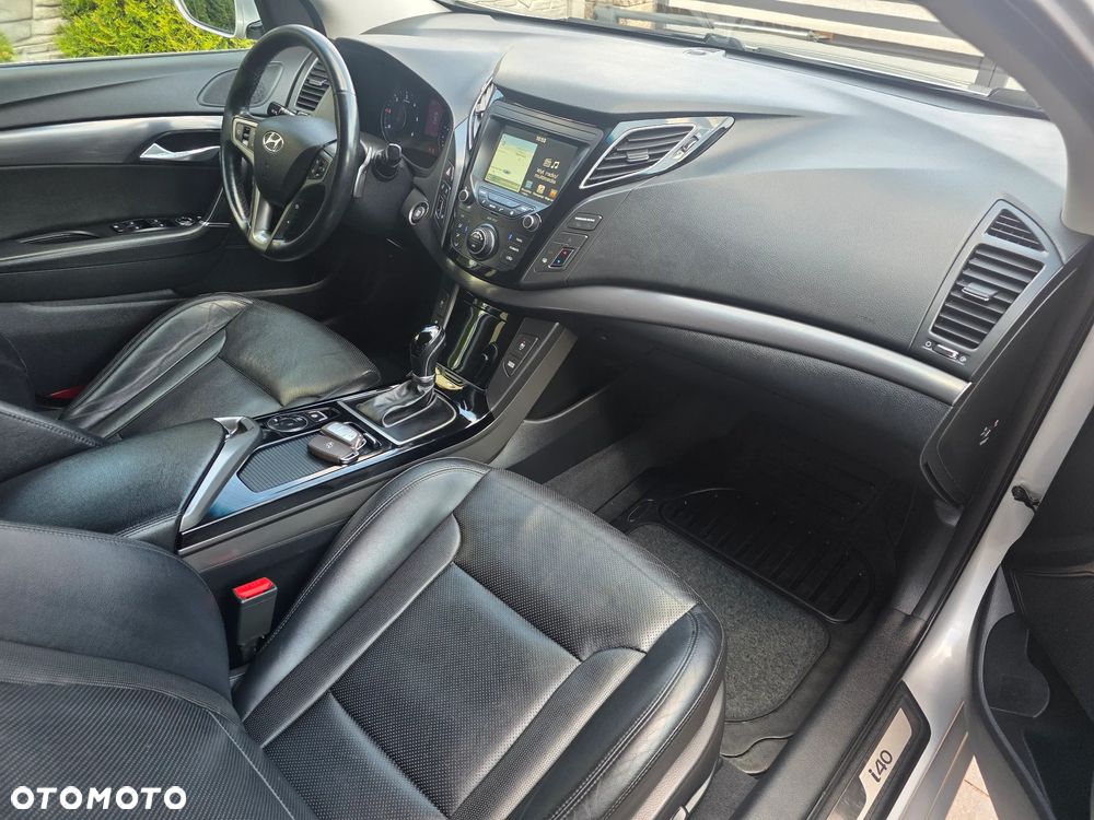 Hyundai i40 Kombi 1.7 CRDi DCT Premium - 22