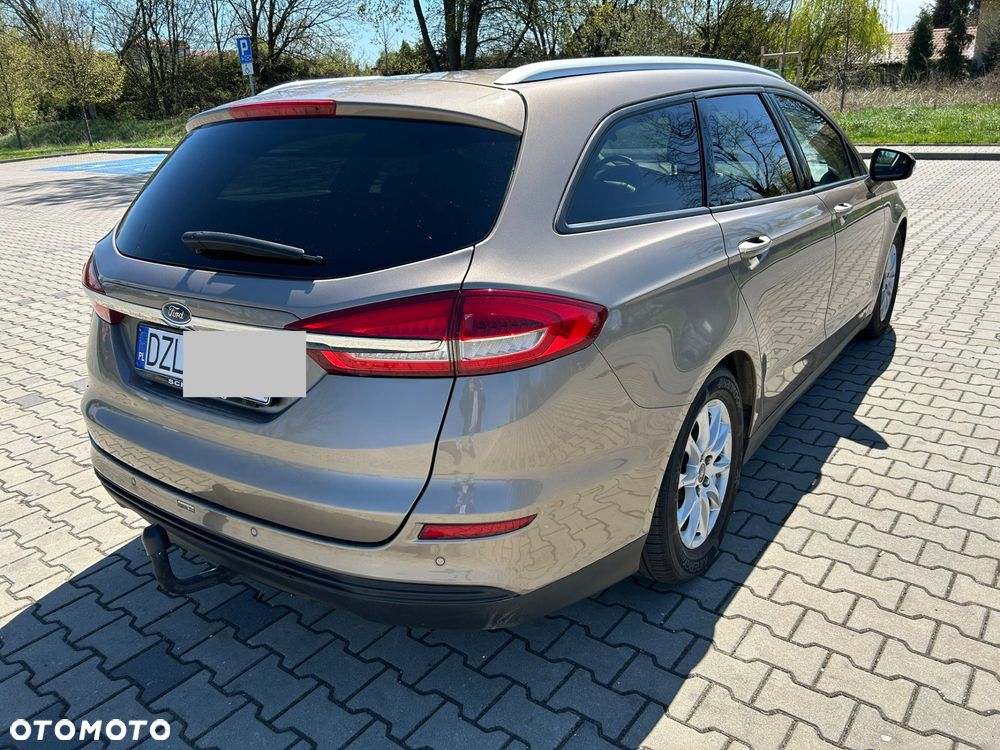 Ford Mondeo 2.0 TDCi Ambiente - 3
