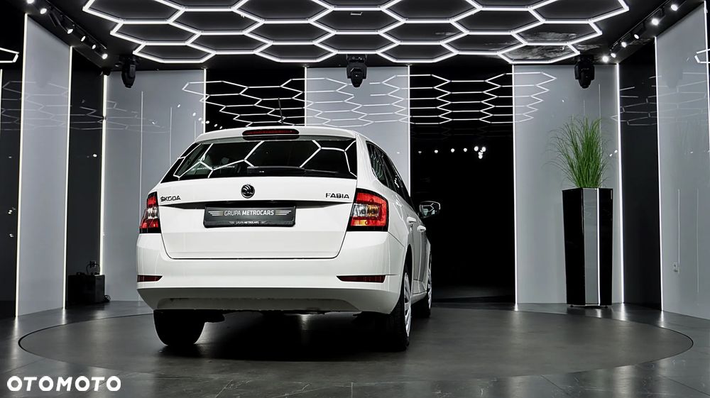 Skoda Fabia 1.0 TSI Ambition - 7