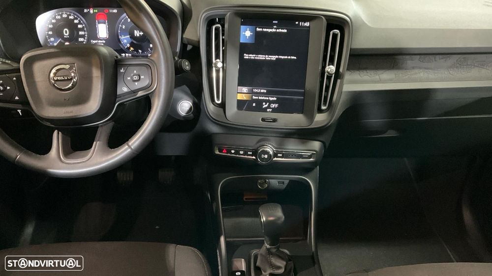 Volvo XC 40 1.5 T2 Momentum Core - 14