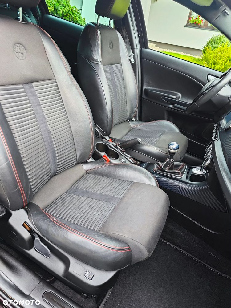 Alfa Romeo Giulietta 1.4 TB 16V Multiair Turismo - 21