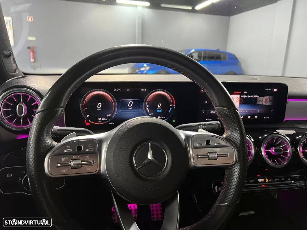 Mercedes-Benz A 250 Limousine e AMG Line - 43