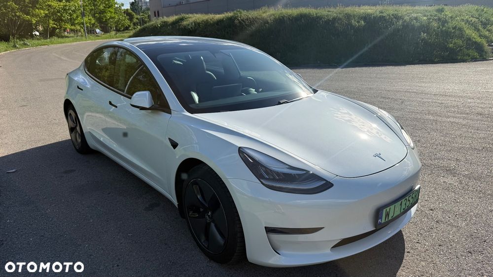 Tesla Model 3 - 34