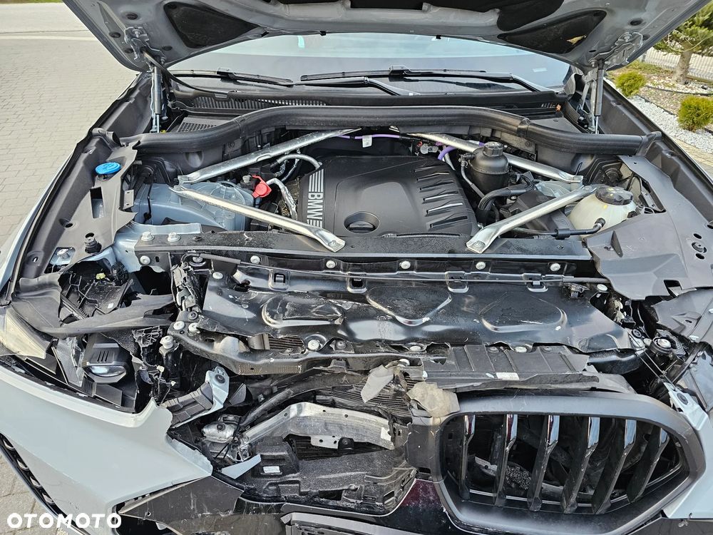 BMW X6 - 21