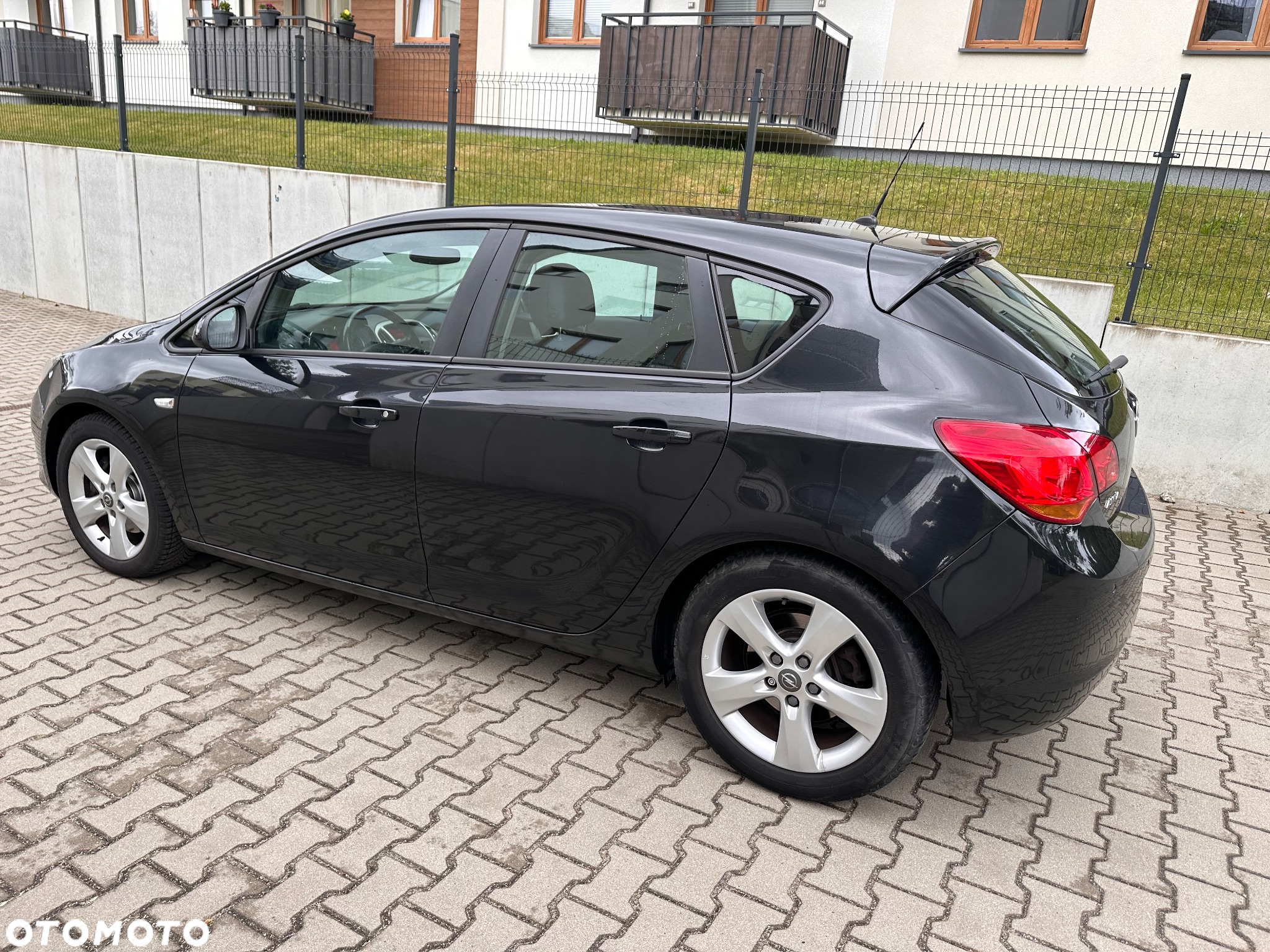Opel Astra 1.7 CDTI DPF Active - 10
