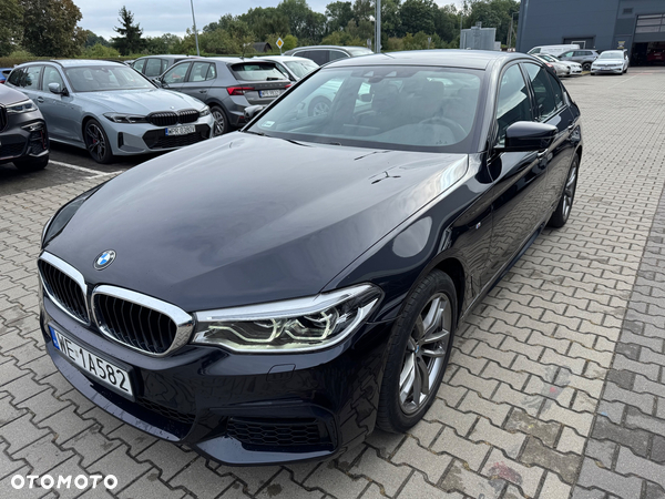BMW Seria 5 520d xDrive M Sport sport
