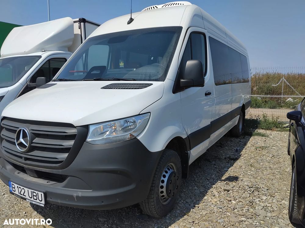 Mercedes-Benz Sprinter - 2