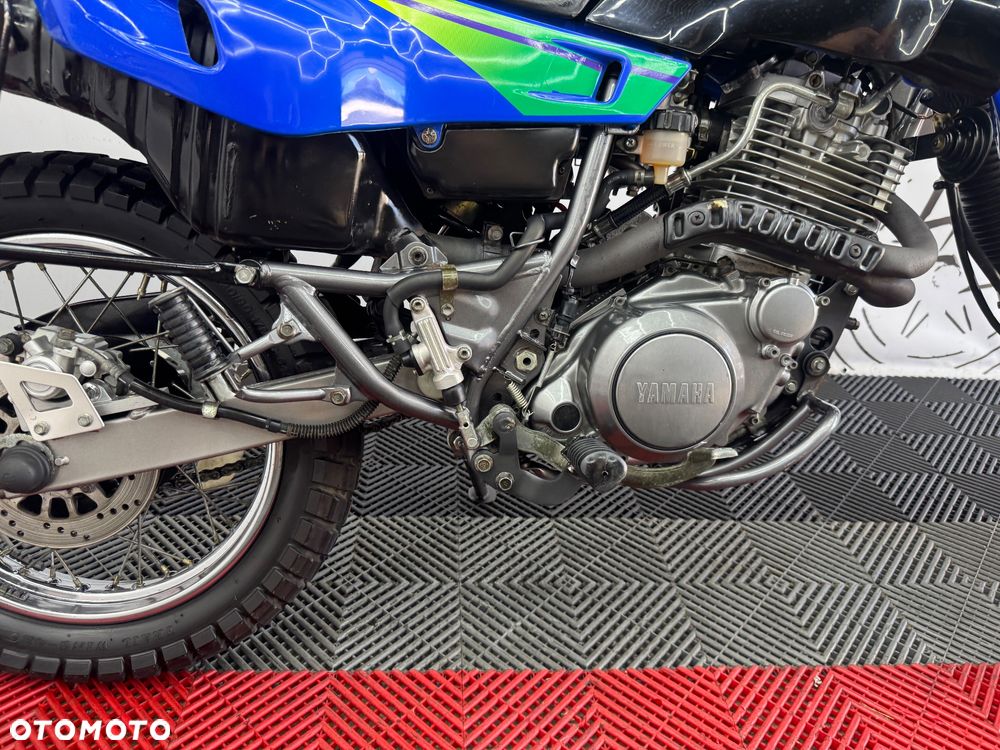 Yamaha XT - 30