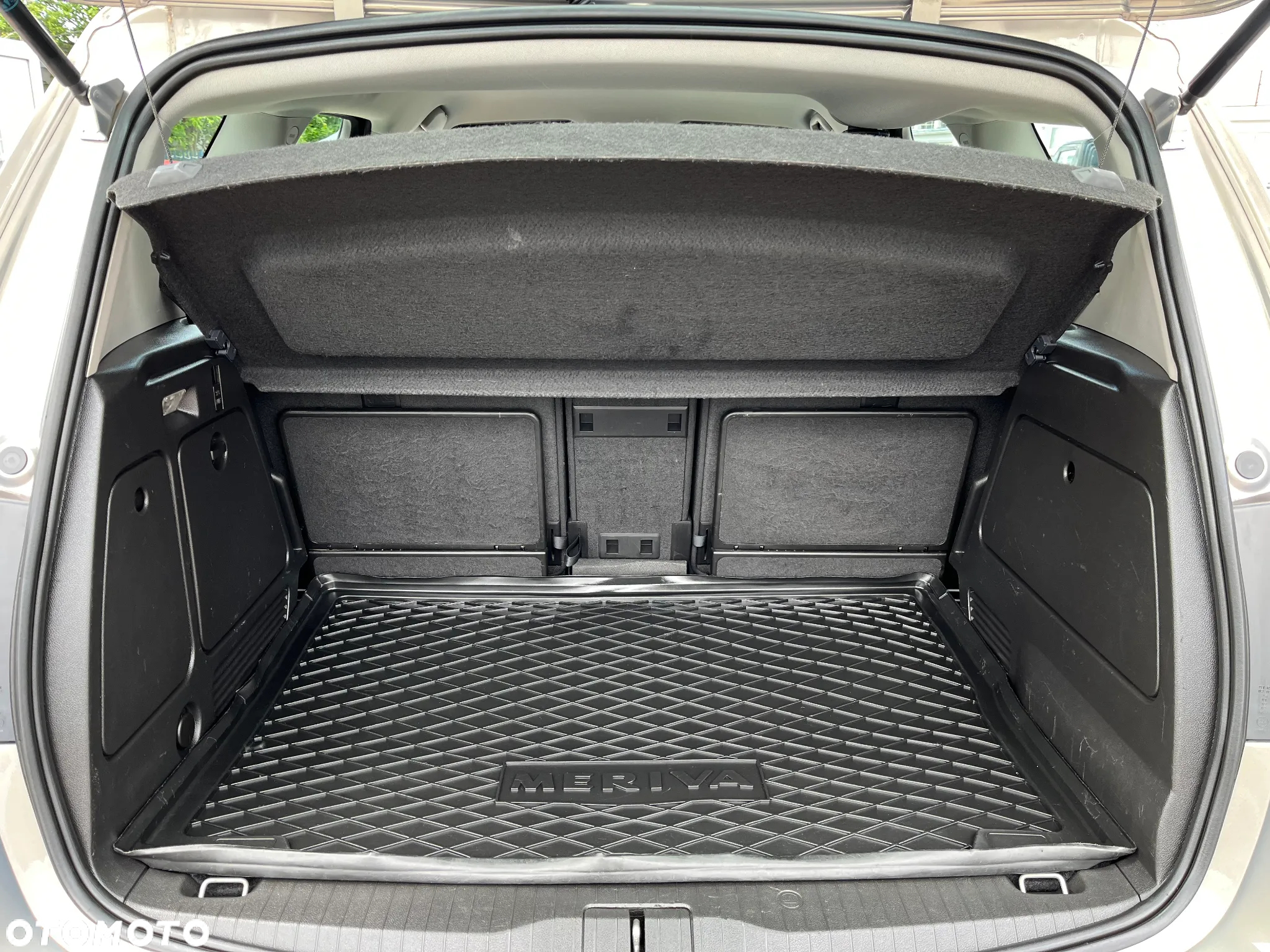 Opel Meriva - 31