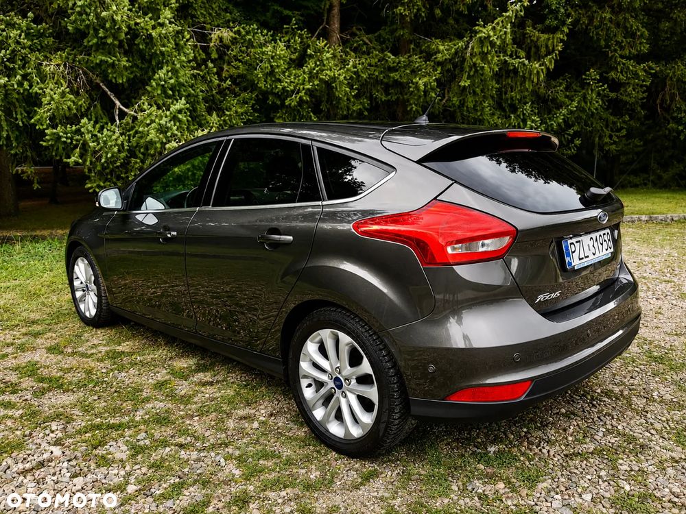 Ford Focus 1.5 EcoBoost Titanium ASS - 4