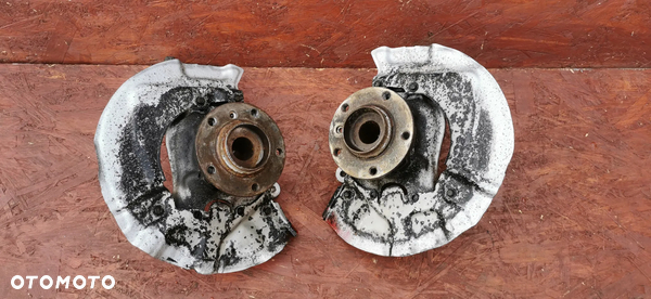 BMW E60,E61 ORYGINALNA ZWROTNICA PRZEDNIA LEWA / PRAWA NR. 6 760 953 / 6 760 954 OEM