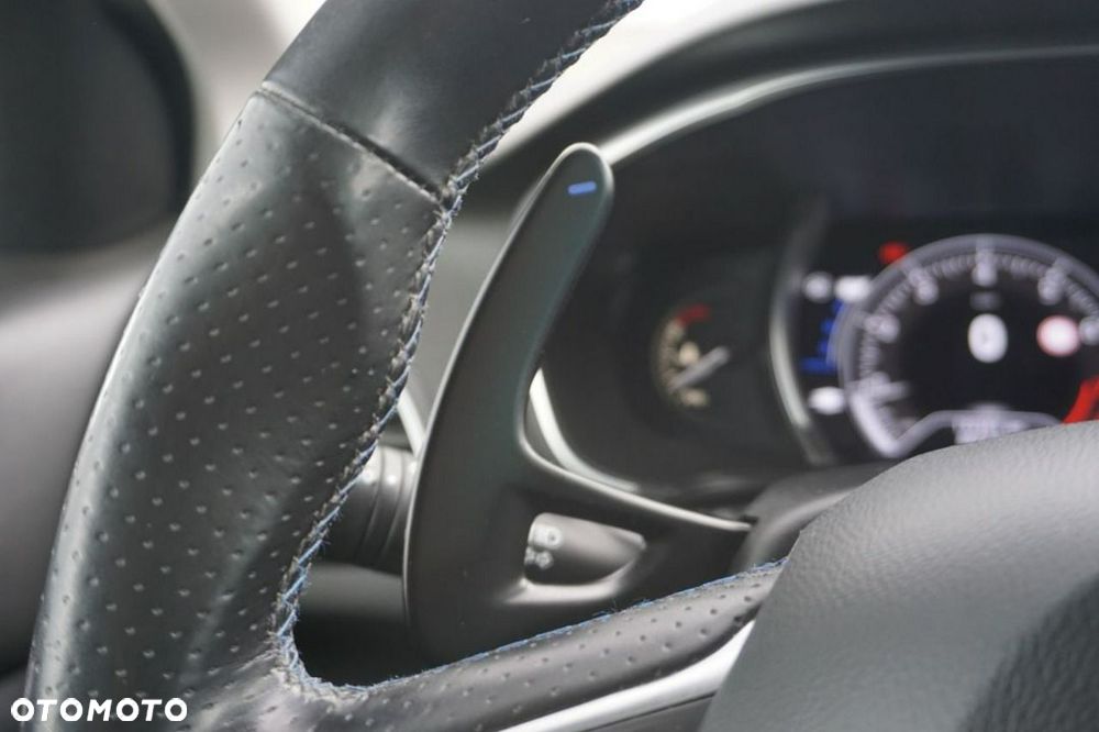 Renault Megane 1.6 TCe GT EDC - 17
