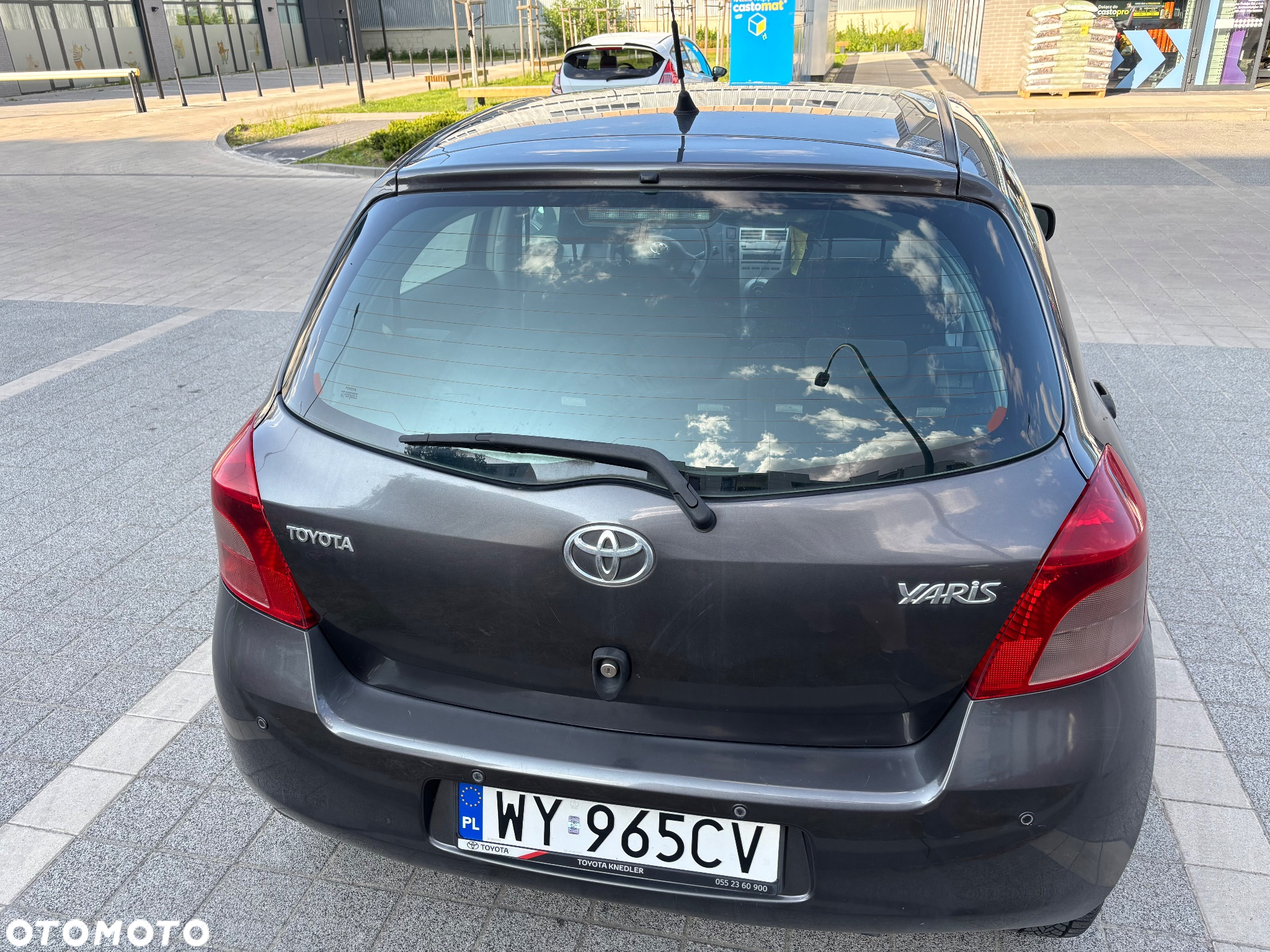 Toyota Yaris 1.3 Terra - 4