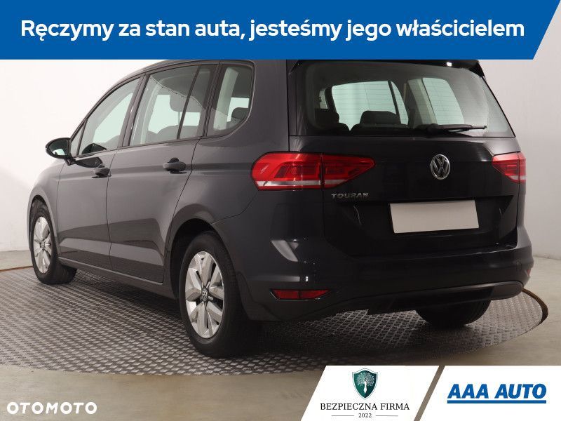 Volkswagen Touran - 6