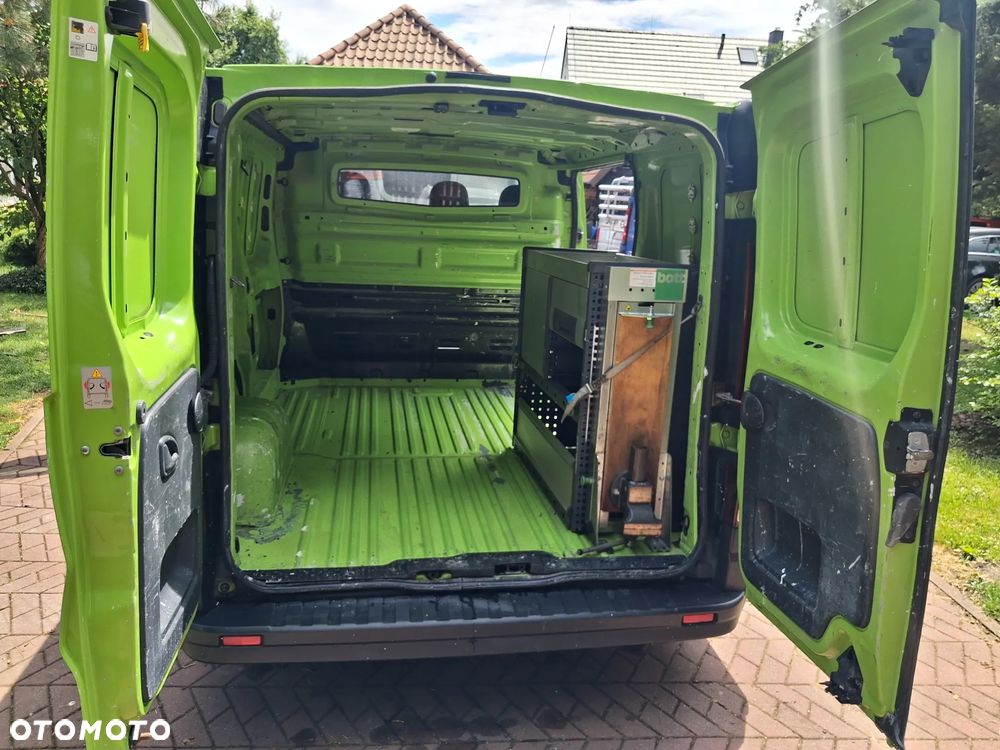 Renault Trafic - 17