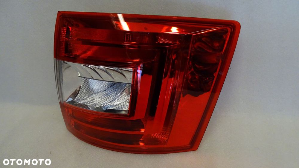 SKODA OCTAVIA III KOMBI 5E9 - lampa tylna prawa NOWA ORYGINAŁ !!! - 3