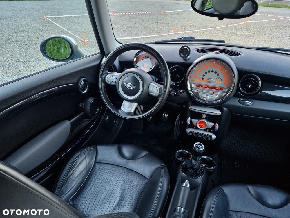 MINI Cooper S - 21
