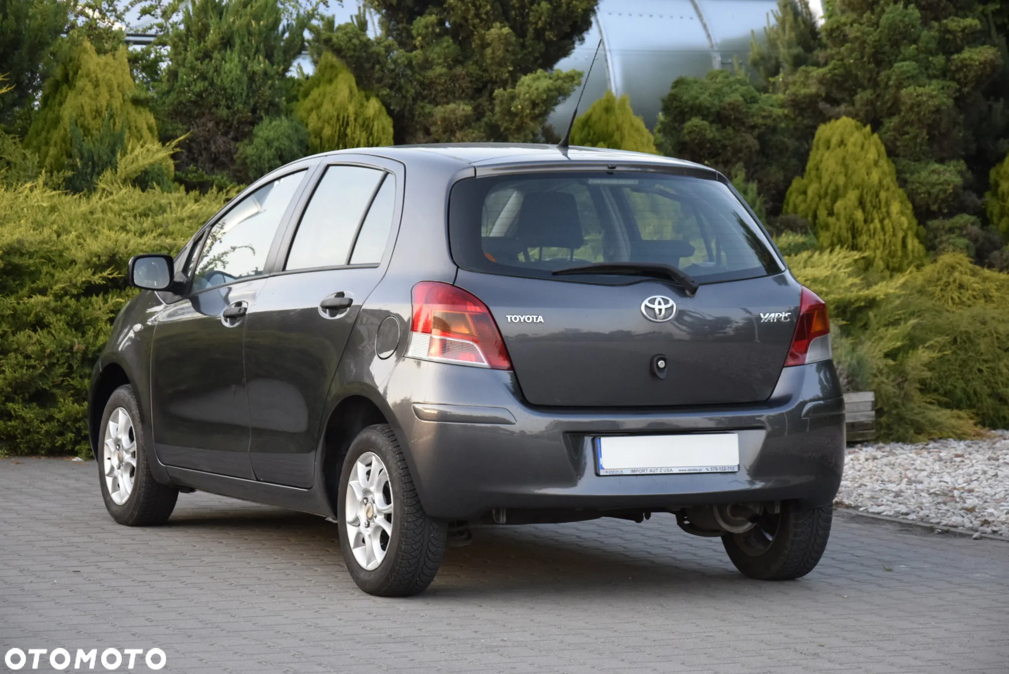 Toyota Yaris 1.0 Luna A/C - 27