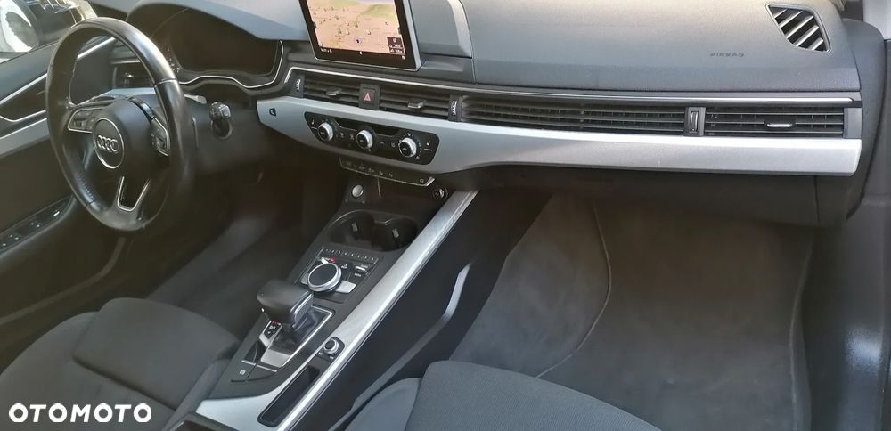 Audi A4 Avant 2.0 TDI Design S tronic - 21