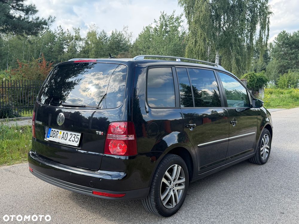 Volkswagen Touran 1.4 TSI Freestyle - 3