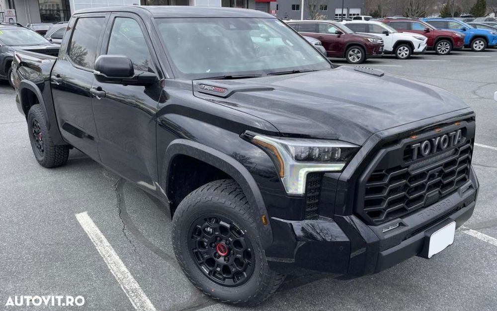 Toyota Tundra - 1