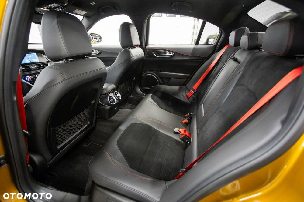 Alfa Romeo Giulia - 27